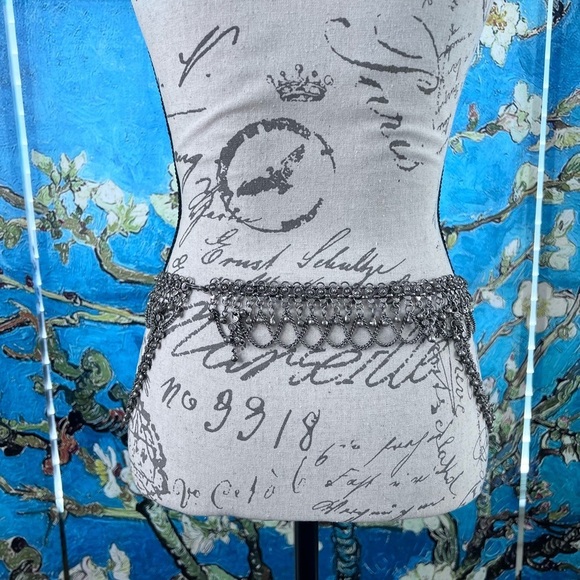 Silver Belly dancer belt. main image 6